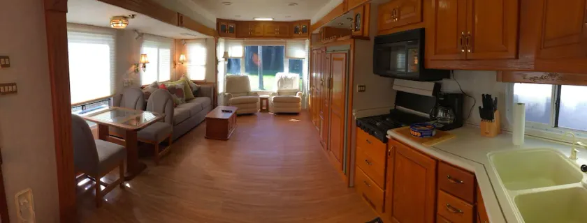Water View, 100 Fiskeri Dock! Teton 40 Ft. Trailer W / 3 Slide Outs. - Image 1