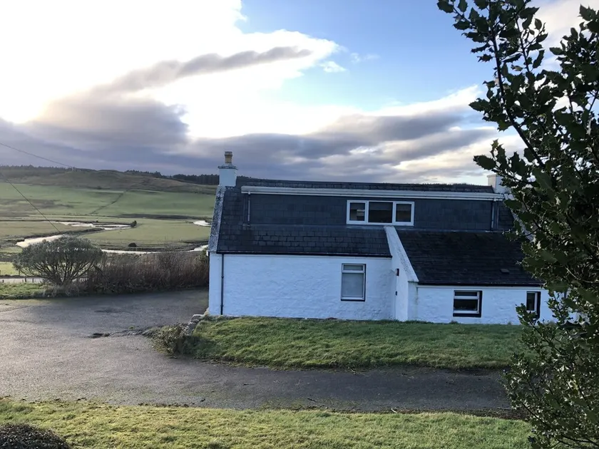 Traditional Croft Cottage Overlooking The Snizort River - Portree, Isle Of Skye - Image 1