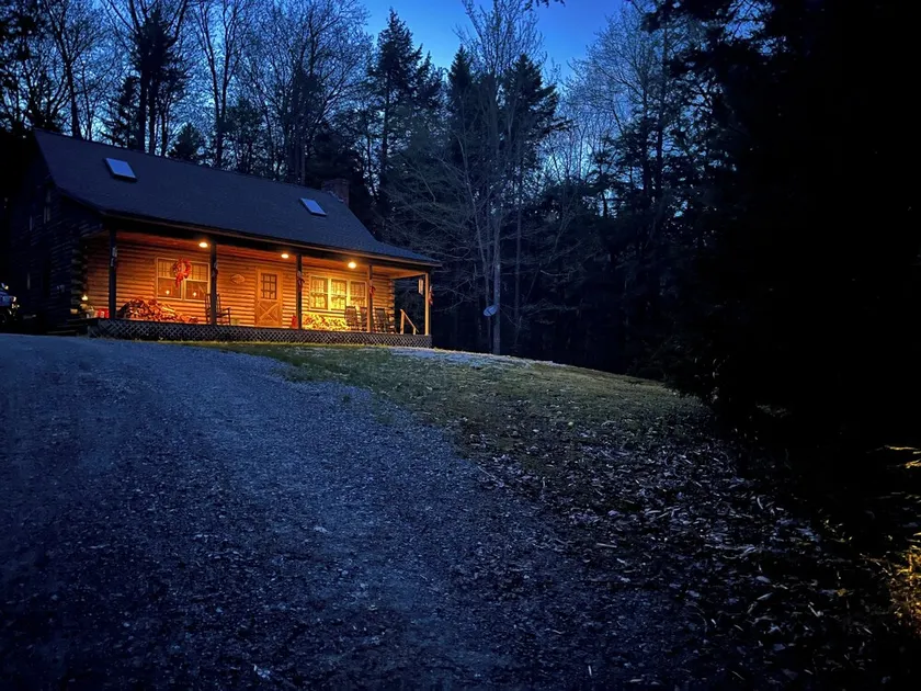 Mt. Snow / Stratton Log Cabin i skoven - Image 1