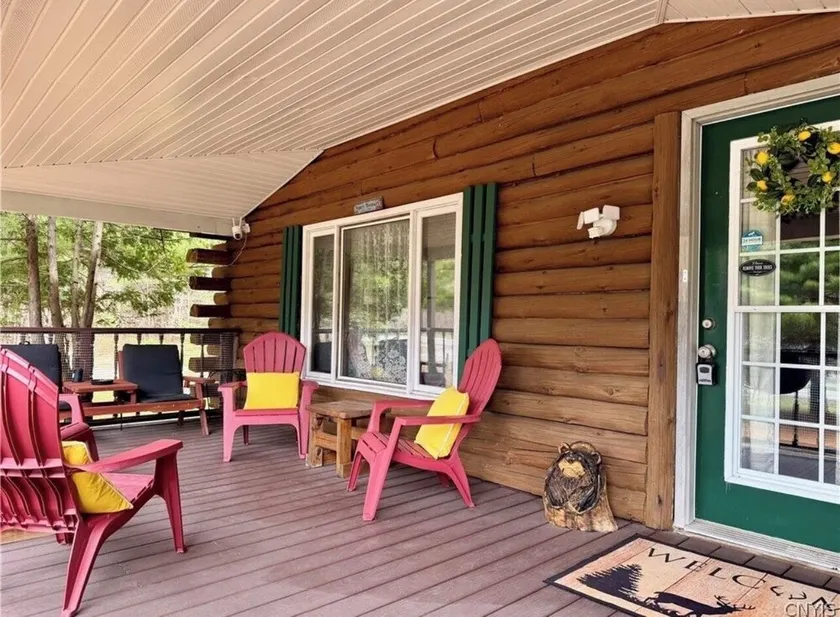 Cozy Log Cabin close to Old Forge and Boonville. Great for small families! - Image 1