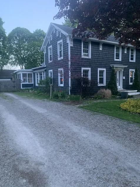 Experience Tecumseh charm, just a quick 27-min drive to speedway fun - Image 1