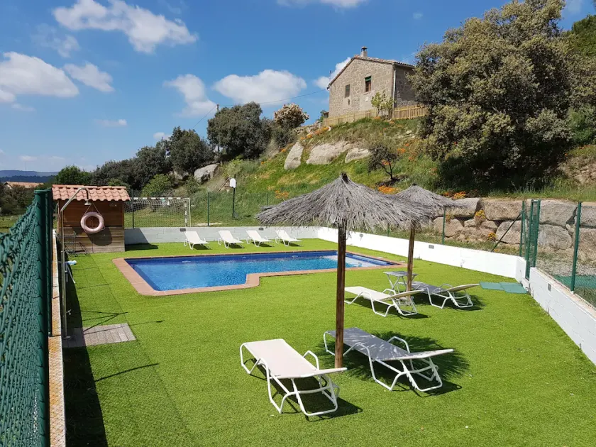 Casa Rural para 10 personas con Piscina Privada - Image 1