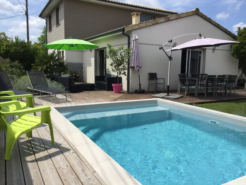 Grande maison moderne + piscine chauffée de juin à mi septembre - Image 1