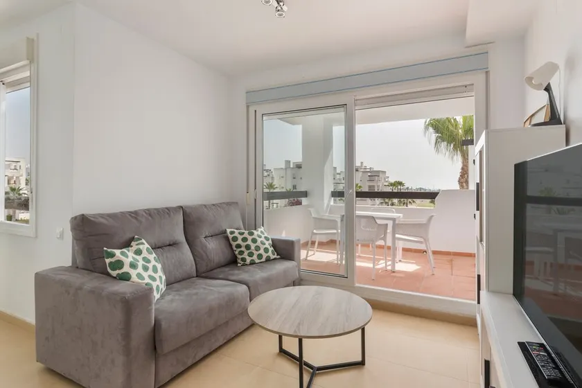 Appartamento \"The View\" con piscina, Wi-Fi e balcone - Image 1
