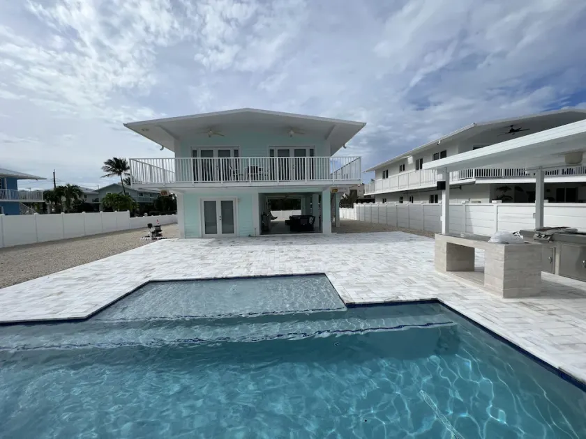 Great House in Key Largo - Image 1