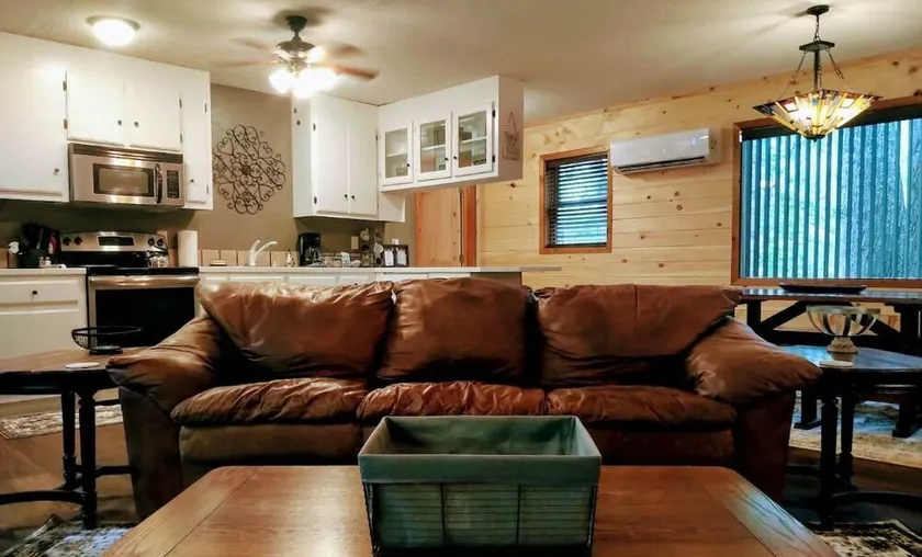 Escape to The Trees Cabin - Image 1