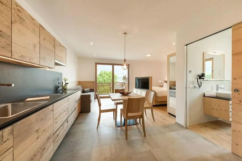 Holiday Apartment 'Natur Suite Edelweisshof Ferdi' with Mountain View, Garden & Wi-Fi - Image 1