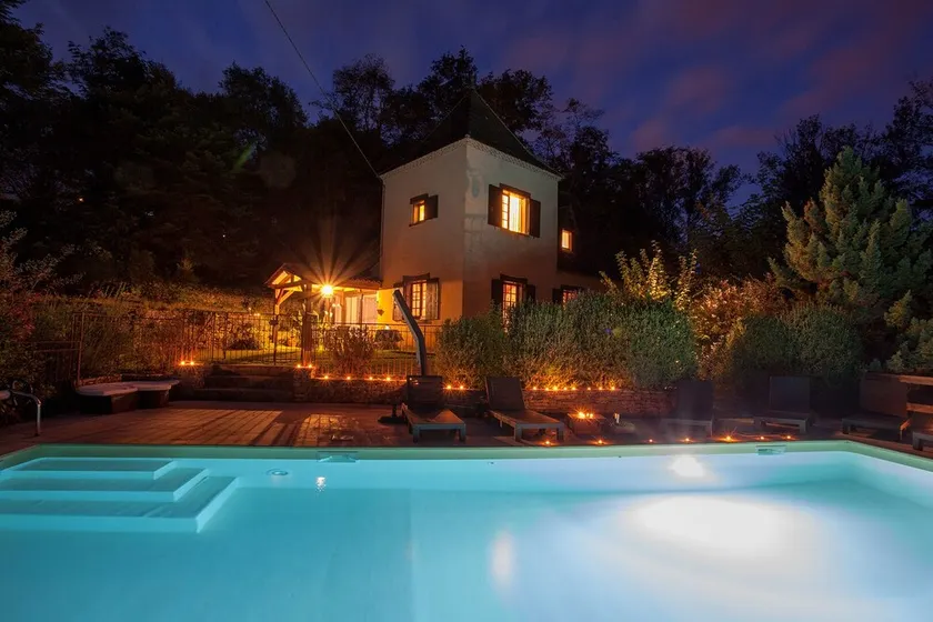 SARLAT, charmerende hus, opvarmet privat swimmingpool, jacuzzi, sauna, have, wifi - Image 1