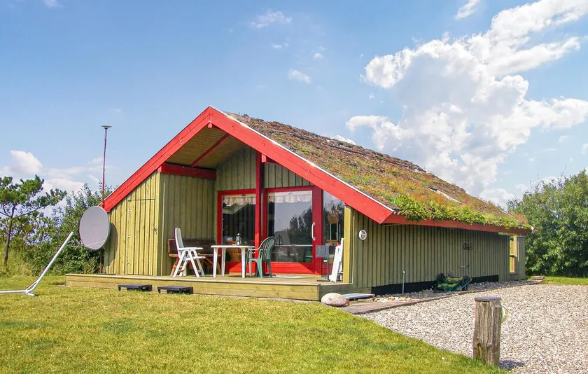 2 bedroom accommodation in Rømø - Image 1