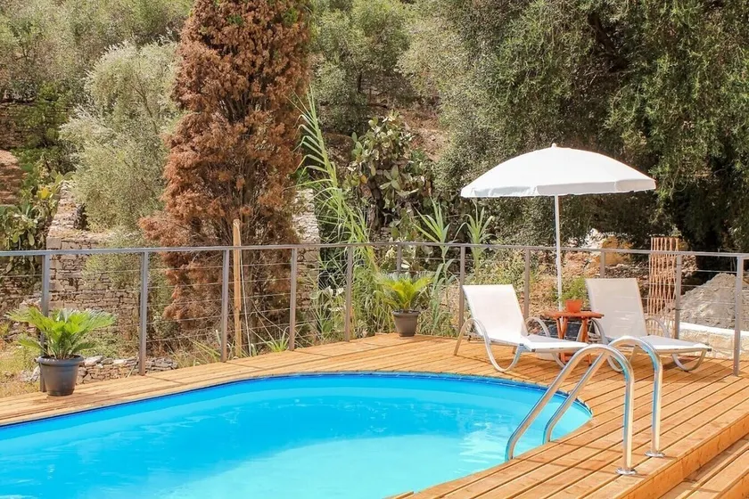 Villa 'Amfiliki' with Private Pool, Wi-Fi and Air Conditioning - Image 1