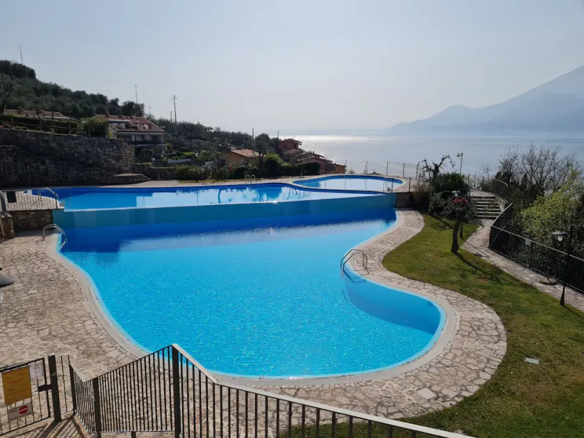Appartement Casalina mit Einzigartiger Poollandschaft Wenige Meter zum Gardasee - Image 1