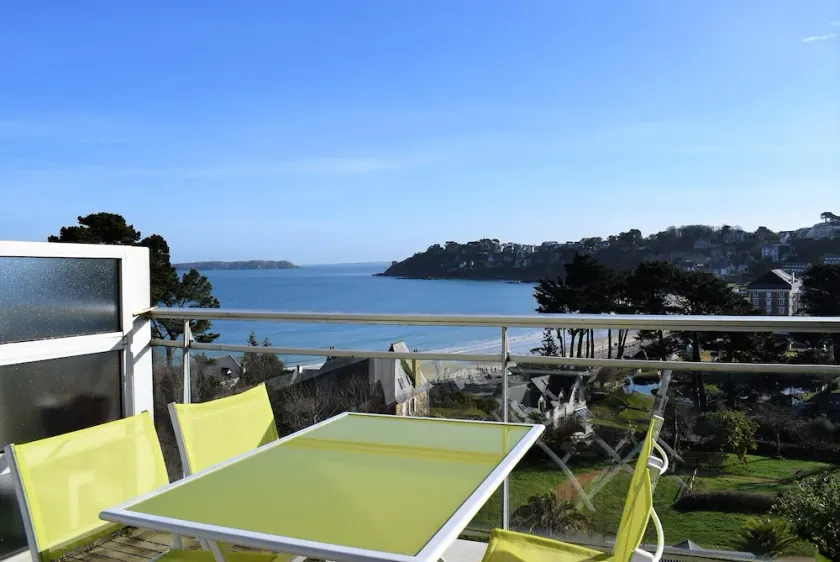Lejlighed 2/4 pers EXCEPTIONAL SEA VIEW med terrasse i PERROS-GUIREC - Image 1