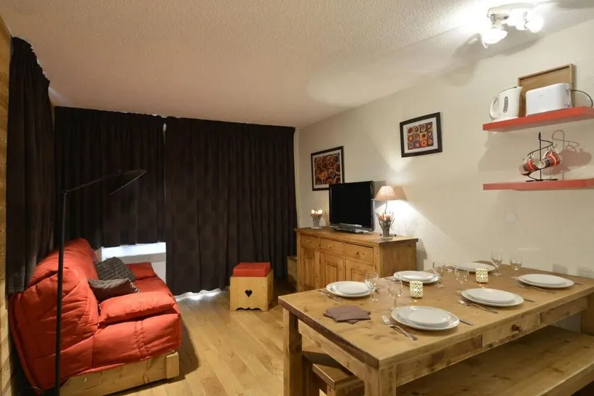 100m du centre station, Rez-de-chaussée, vue pistes de ski, télévision, casier à ski, 36m² - Image 1
