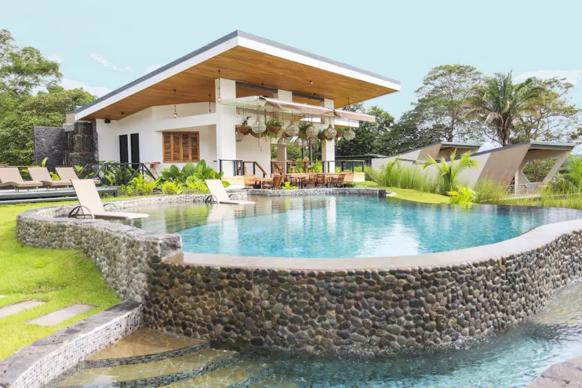Ocean-view eco-village w/private trails - Image 1