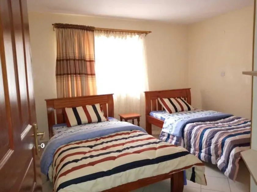 MAKAO ROSSLYN APARTMENT- wonderful 2bedrooms 5km from UN complex and US Embassy. - Image 1