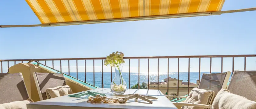Homeholidaysrentals Bluemar-Costa Barcelona - Image 1