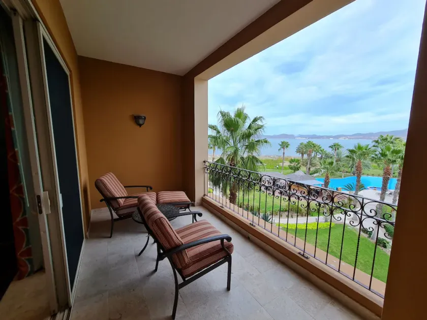 Delight your morning with this amazing view.D401 - Image 1