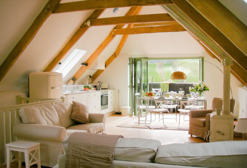 \"Plympton Barn\" Beautiful Barn, Walking Distance To Beaches + Salcombe - Image 1