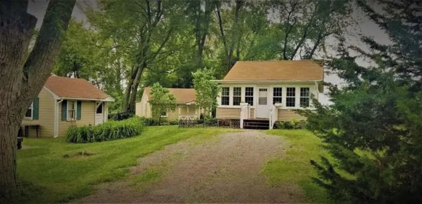 Quiet & Cozy Cabin Across from Fox Lake 🚤 - Image 1