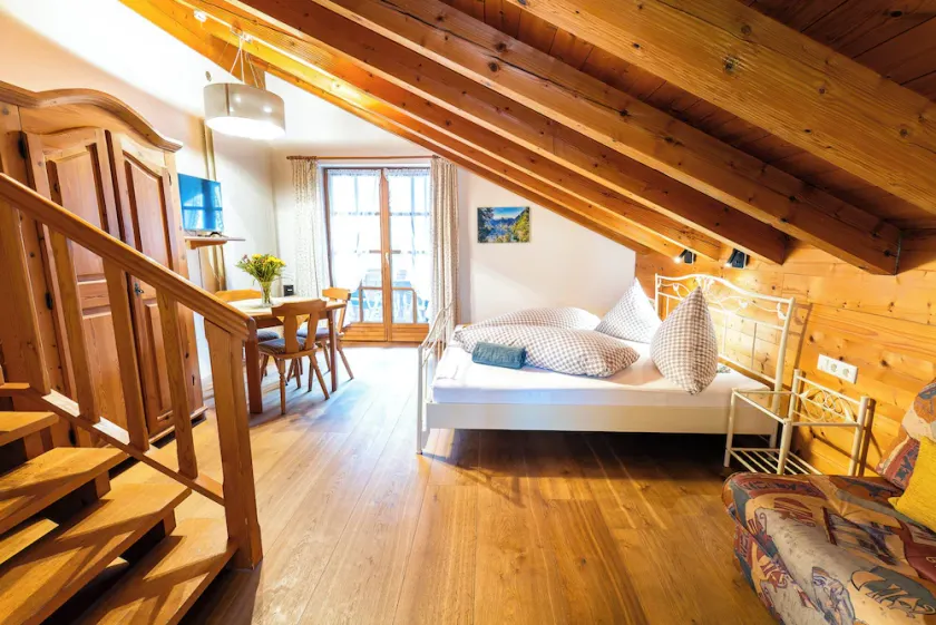Apartment no. 1, 27m², living/bedroom, balcony, TV, 2 pers. - Image 1