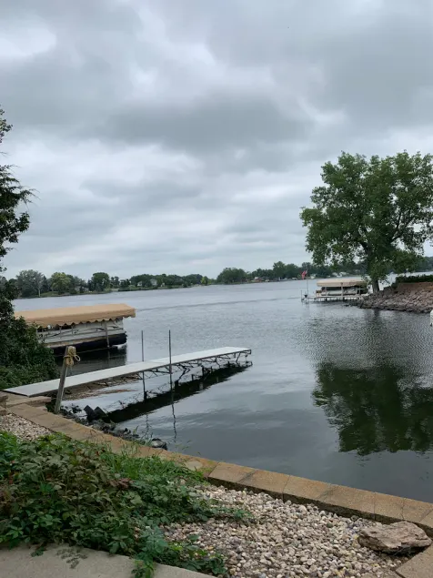 Richmond Lake Getaway - Image 1