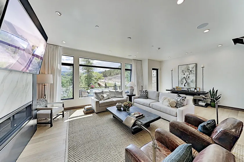 3 Bed 3.5 Bath Ski Mountain Escape to Beaver Creek and Vail Resorts - Image 1