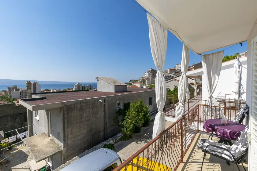 Apartment Raos (83821-A1) - Dugi Rat - Image 1
