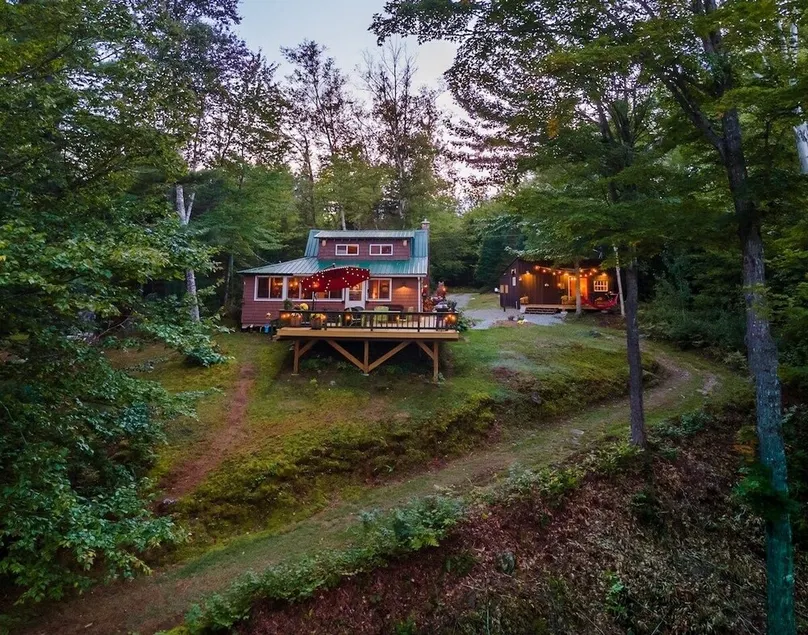 Maine Lake House: All Inclusive Lakefront Getaway - Image 1