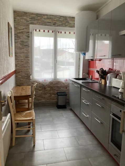 Appartamento con balcone fronte mare per 4 persone. - Image 1