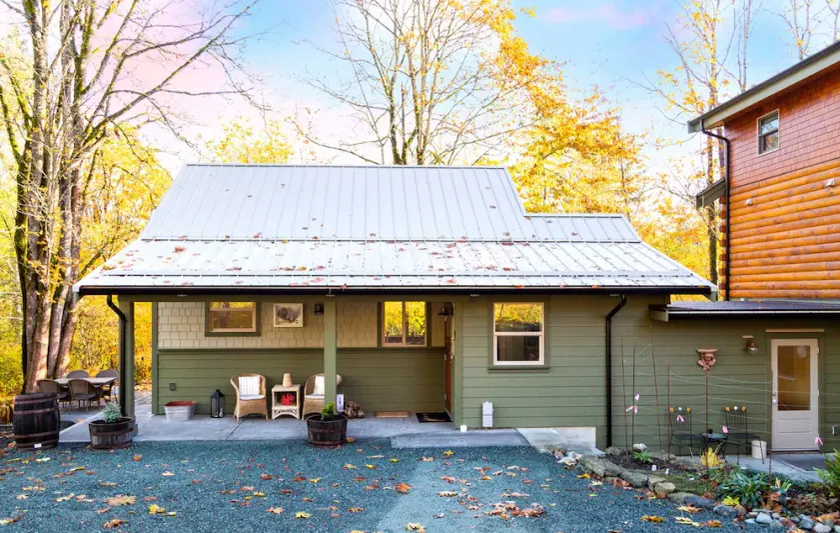 Cowichan Valley Guest Cottage - Image 1