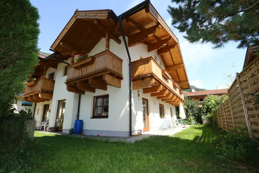 Apartment in Bramberg near Ski Lift - Image 1