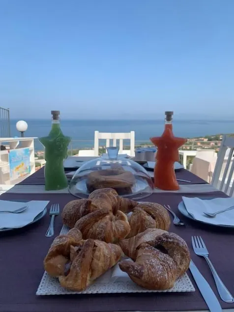 B&B STELLA DEL CILENTO ROOMS - Image 1