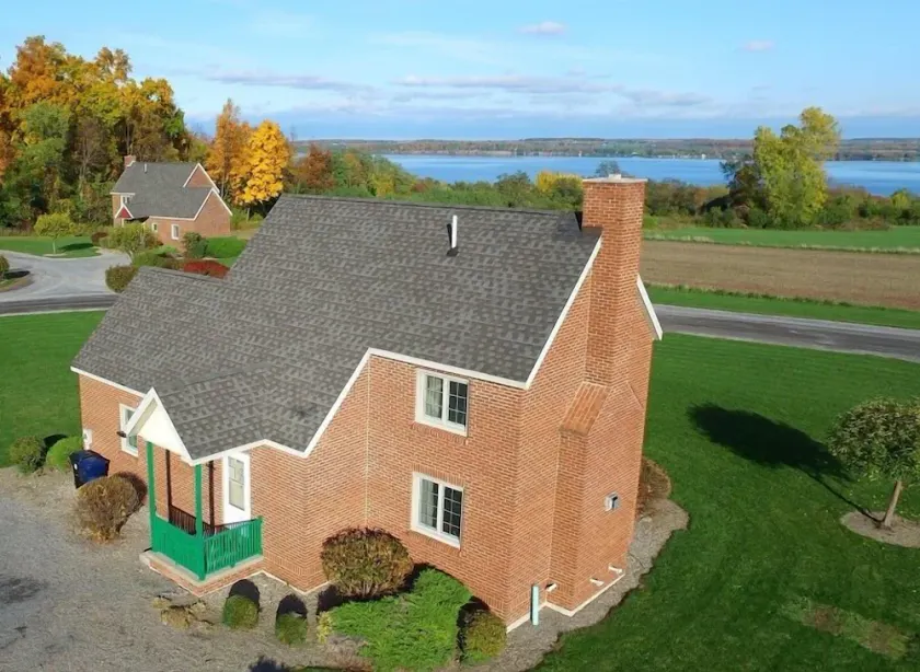 Cayuga Cottage [Bella Vista Cottages] - Image 1