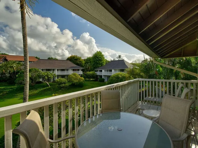 Embrace Ease+Perks! Enjoy WiFi, Ceiling Fans, Flat Screen, Kitchen+Lanai–Kiahuna 2043 - Image 1