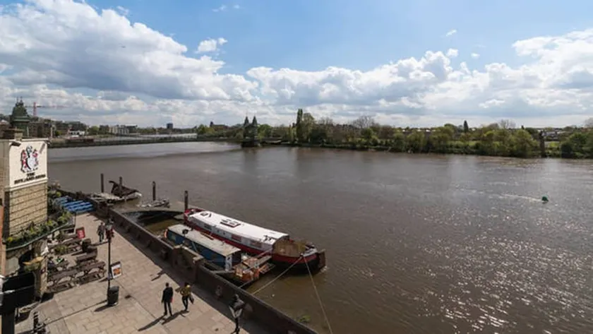 River View, London Zone 2 Hammersmith, 2 Bedroom / 2 Bath - Image 1