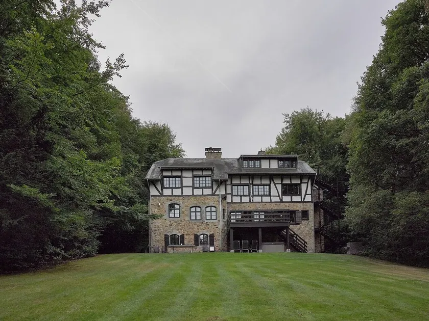 Spacious Villa in Liège - Image 1