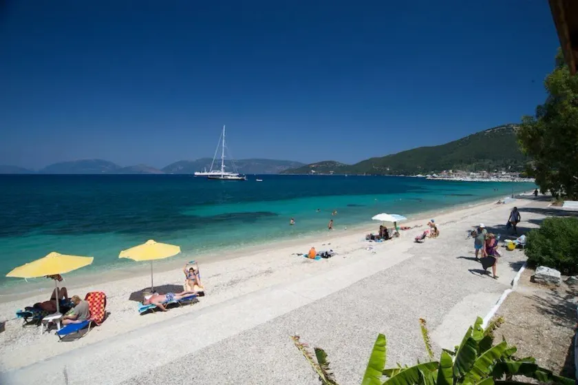 Happy Camp Mobile Homes in Camping Karavomilos Beach - Image 1