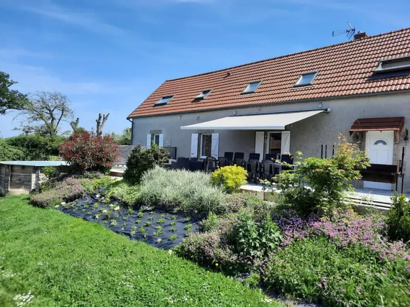 Gîte Échassières, 6 rum, 10 personer - Image 1
