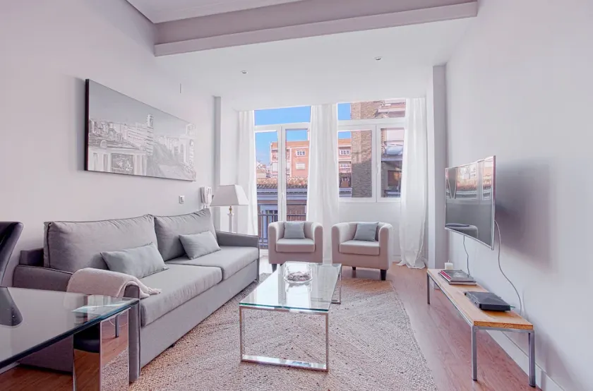 Comfortable Apartment near Retiro Park. Retiro III - Image 1