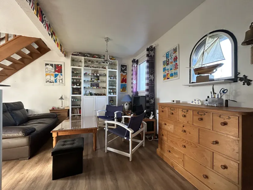 Small artists' house 200m from the sea - Image 1
