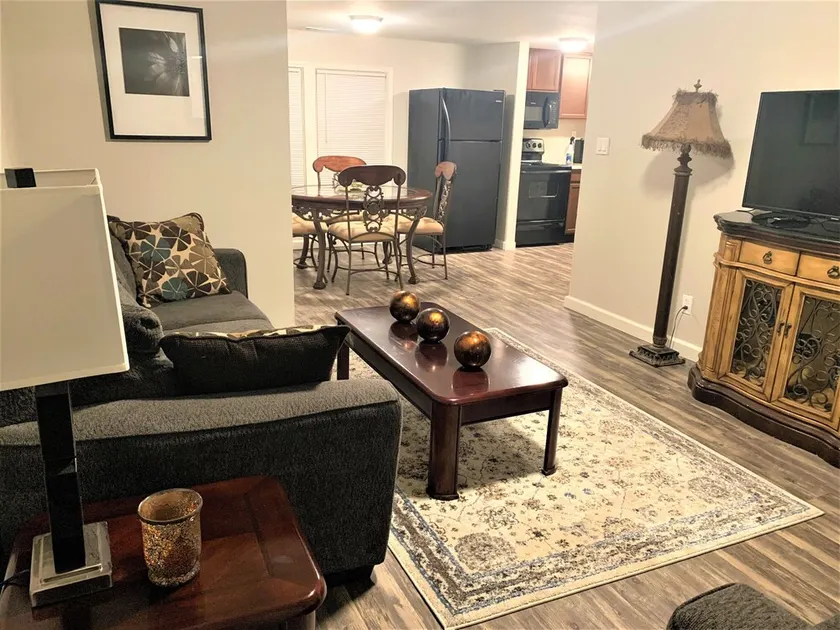 The Hideaway - Executive/Vacation Rental Home - Image 1