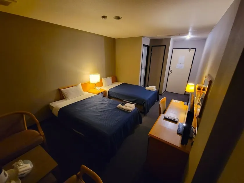 Twin room with round trip transfer to Kansai Airpo / Izumisano Ōsaka - Image 1