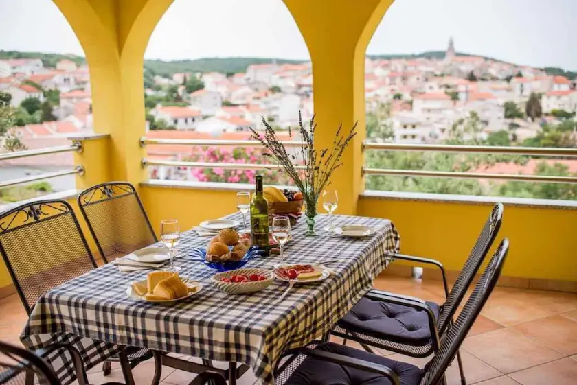 Appartement de vacances avec terrasse et vue sur mer à 50 m de l'Adriatique - Image 1