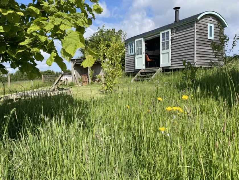 Astronomer Hut-glorious views with hot tub - Image 1