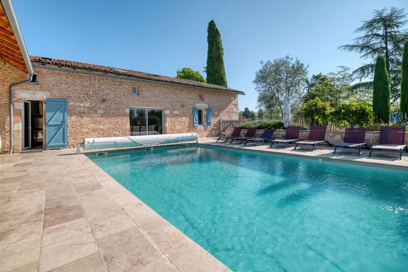 Villa Virginie Gîte 1 – Spacieuse maison climatisée avec piscine chauffée et spa - Image 1