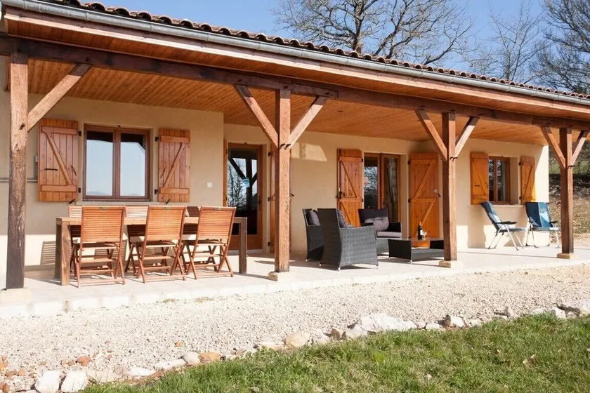 Abbeie, bungalow with private pool and 7000m2 of private land - Image 1