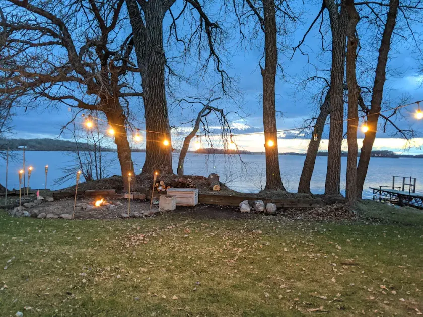 South Buffalo Bungalow - Lake Front Cabin mit Dock & Strand - Image 1