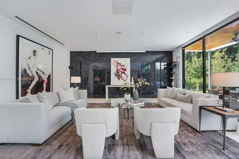 Playa Villa - Modern Luxury Redefined - Image 1
