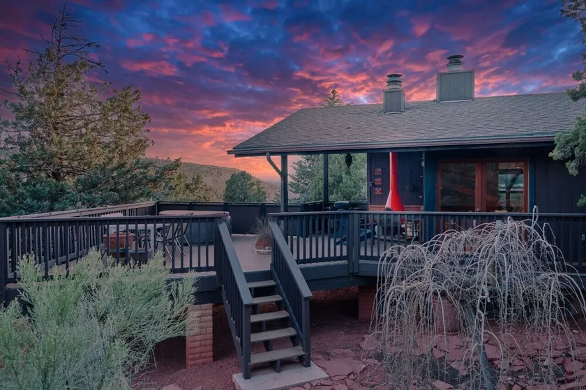 Mid-Century Home in the Heart of Sedona - Image 1
