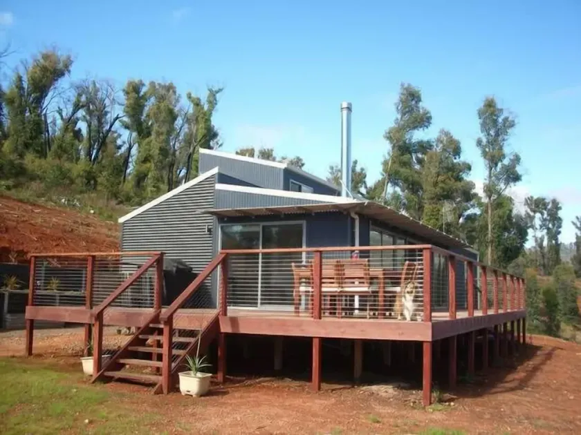 Stompin' Wombats - holiday house in Marysville - Image 1